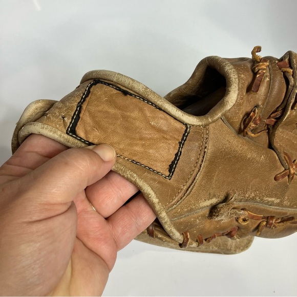 Vintage Baseball Glove by MacGregor. Pete Rose autograph model - Picture 3 of 7